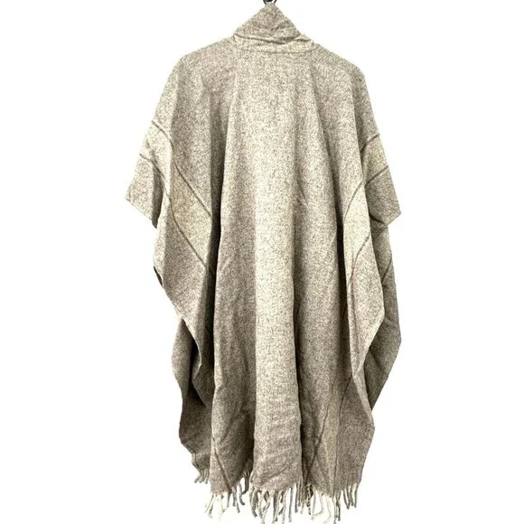 Artesanias Reyes Wool Brown Knit Long Shawl Cape Fringe Boho Soft Warm One Size - Picture 4 of 12